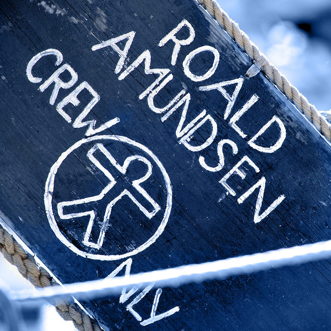 cropped-cropped-ra_detail_crew-only_mono_ma-oli.jpg